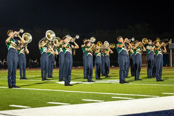 Independence High band members perform